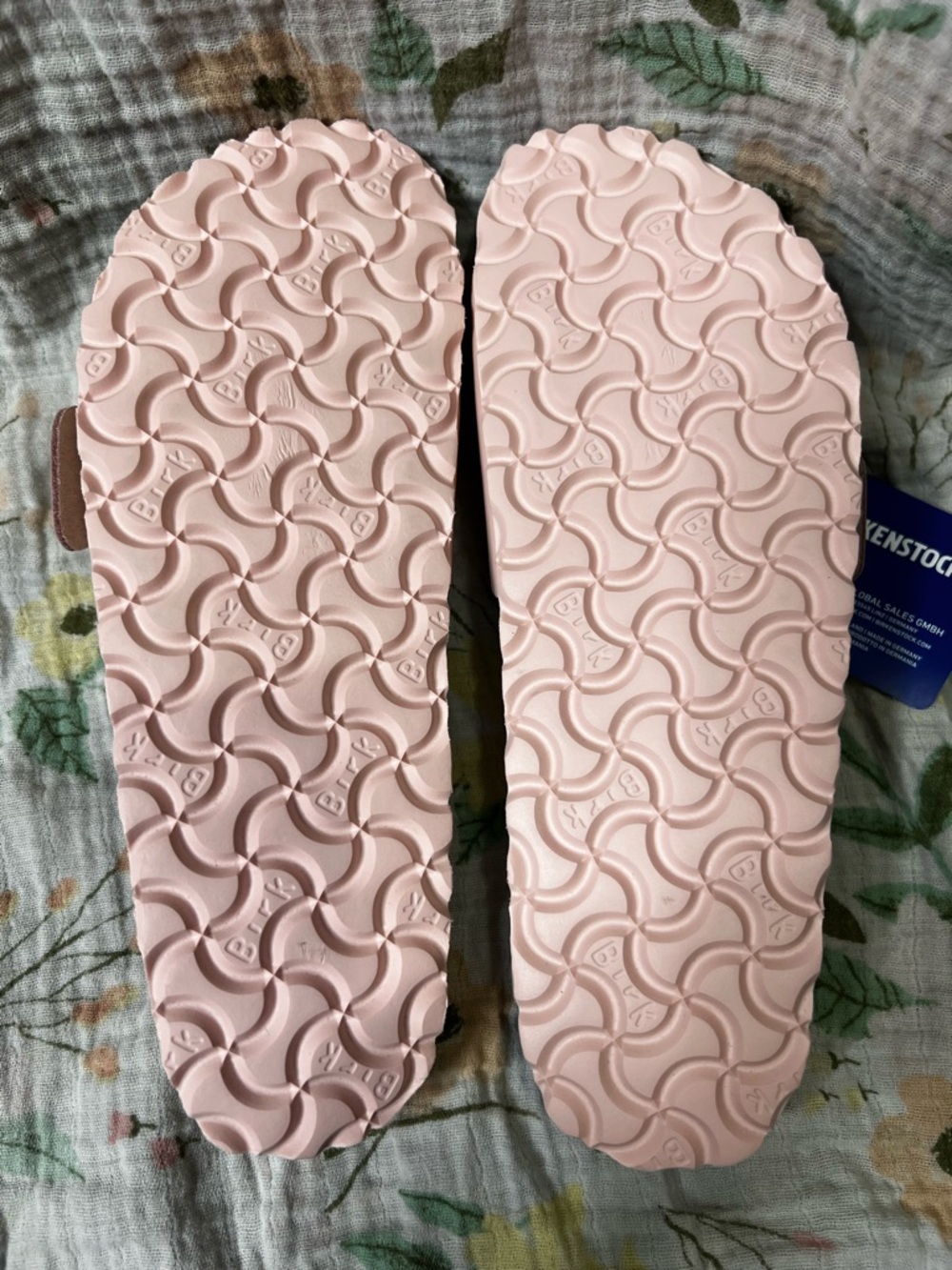 Birkenstock Pale Pink Madrid Slip On Big Buckle Sandals Womens EU 38 US 7/7.5 - Picture 4 of 4